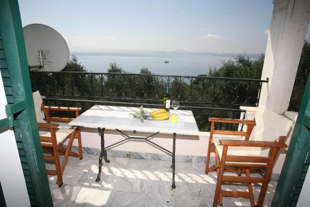 Aphrodite Apartments Nisaki  Exterior photo