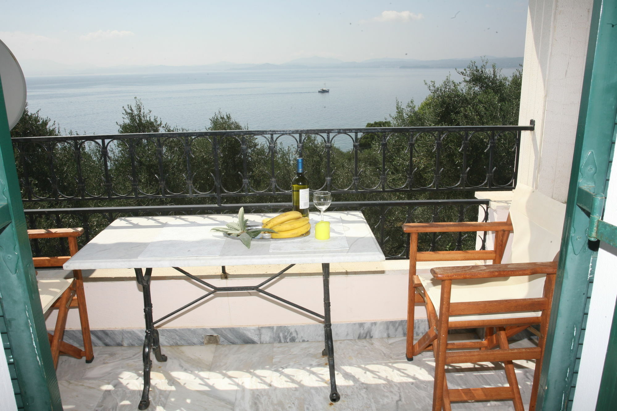 Aphrodite Apartments Nisaki  Exterior photo