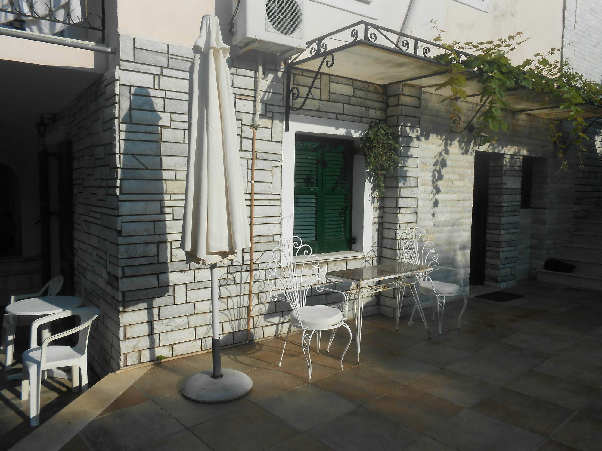 Aphrodite Apartments Nisaki  Exterior photo